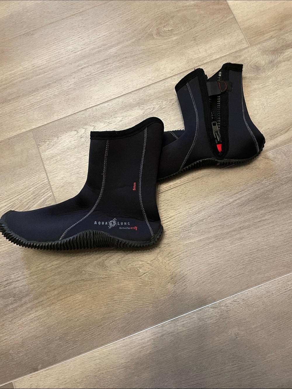 Aqua Lung Black Neoprene Dive Boots - Men's